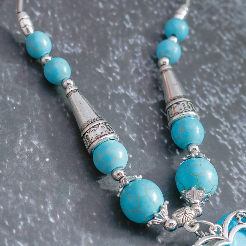 New turquoise bohemian retro style heart-shaped necklace, classic peach heart versatile accessory