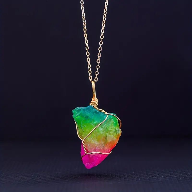 Irregular colored crystal pendant for both men and women as a holiday gift